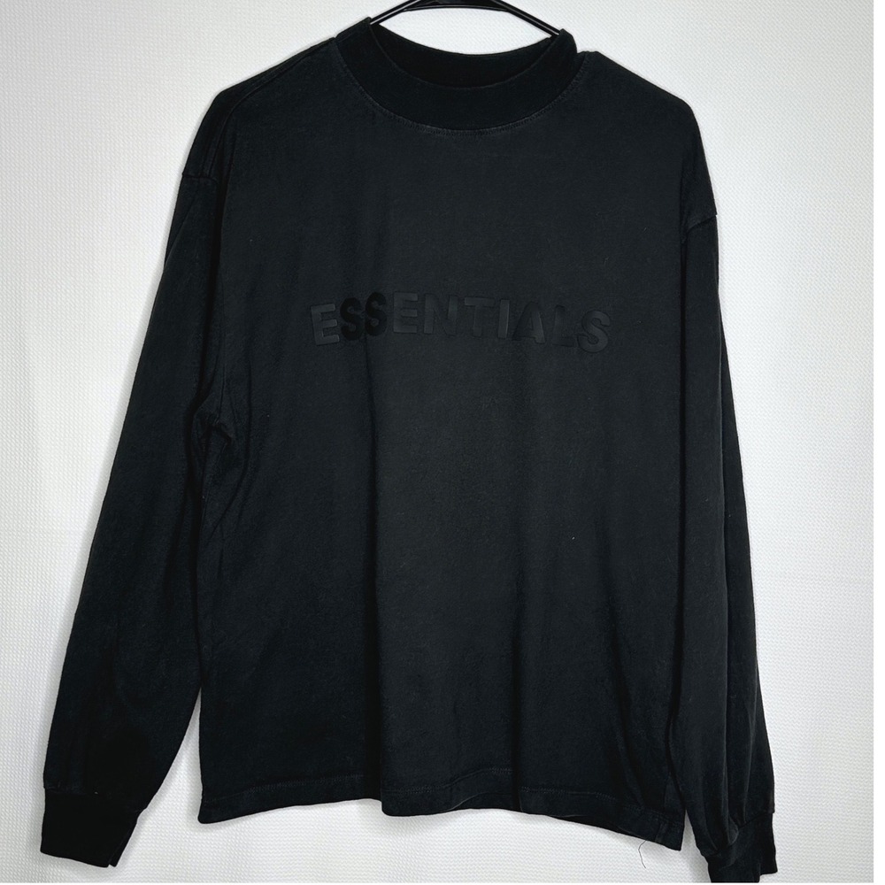 Fear of God Essentials Long Sleeve Tee Washed Black Logo Graphic Unisex Medium